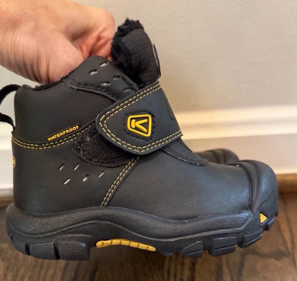 KEEN KIDS ANKLE SNOW BOOTS BLACK LEATHER UNISEX Little Kids Sz US 8c Waterproof